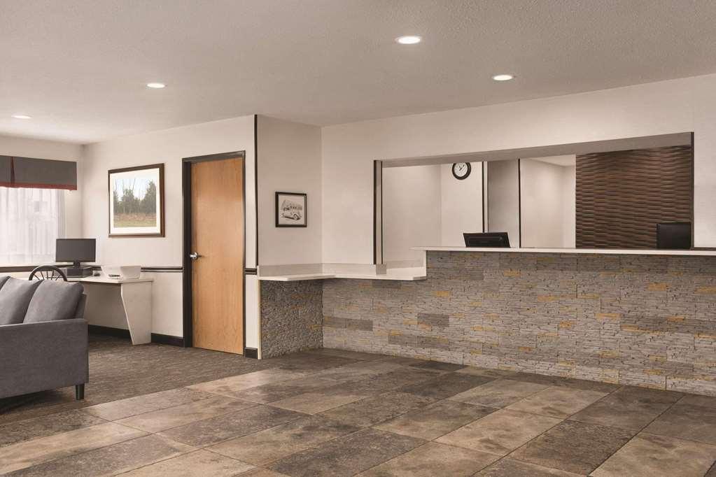Country Inn & Suites By Radisson, Auburn, In Interior foto